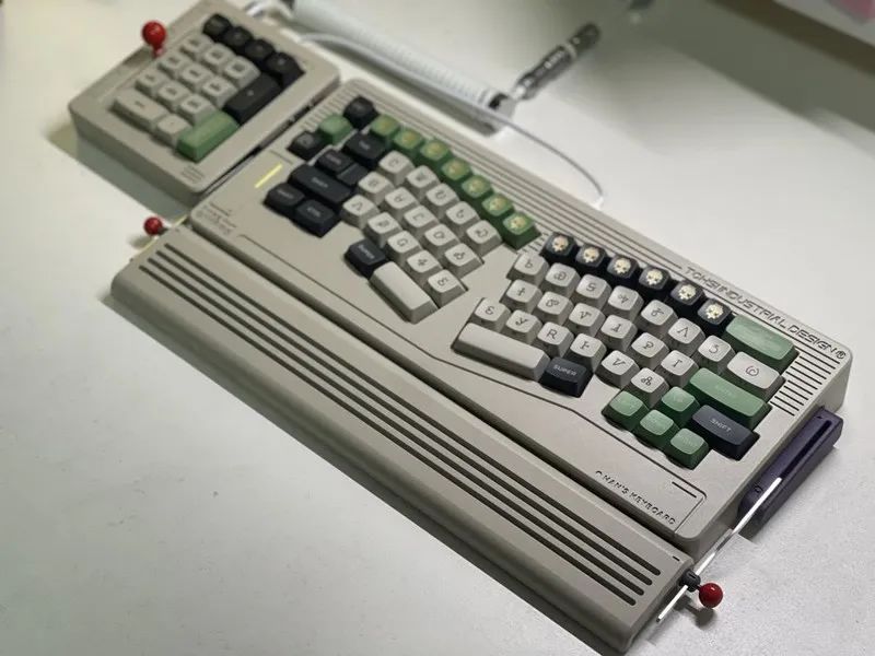 客制化键盘是什么？